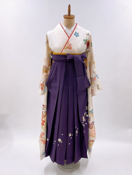 No.810014「【袴レンタル】紫刺繡」1枚目